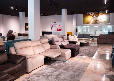 Orbiconfort tienda de sofás y colchones en Logroño La Rioja - Sofás adaptables - sofás a medida - Sofás prácticos y cómodos - Exposición de sofás